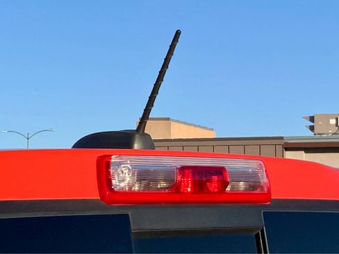 Used 2020 Chevrolet Colorado ZR2 image 13