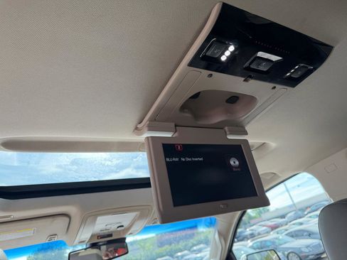 Used 2015 GMC Yukon SLT w/ Open Road Package image 31