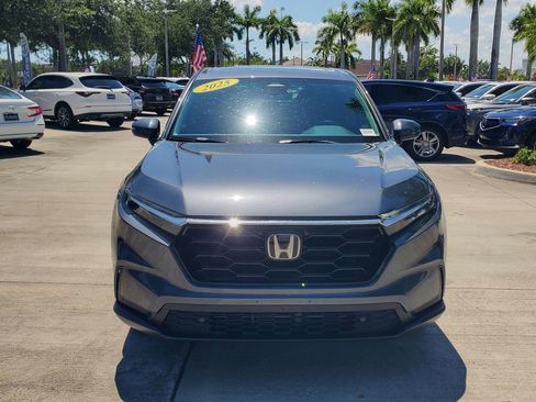 Used 2025 Honda CR-V EX-L image 2
