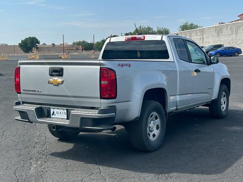 Used 2017 Chevrolet Colorado W/T w/ WT Convenience Package AWD/4WD image 3