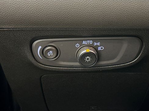 Used 2025 Buick Encore GX Preferred image 17