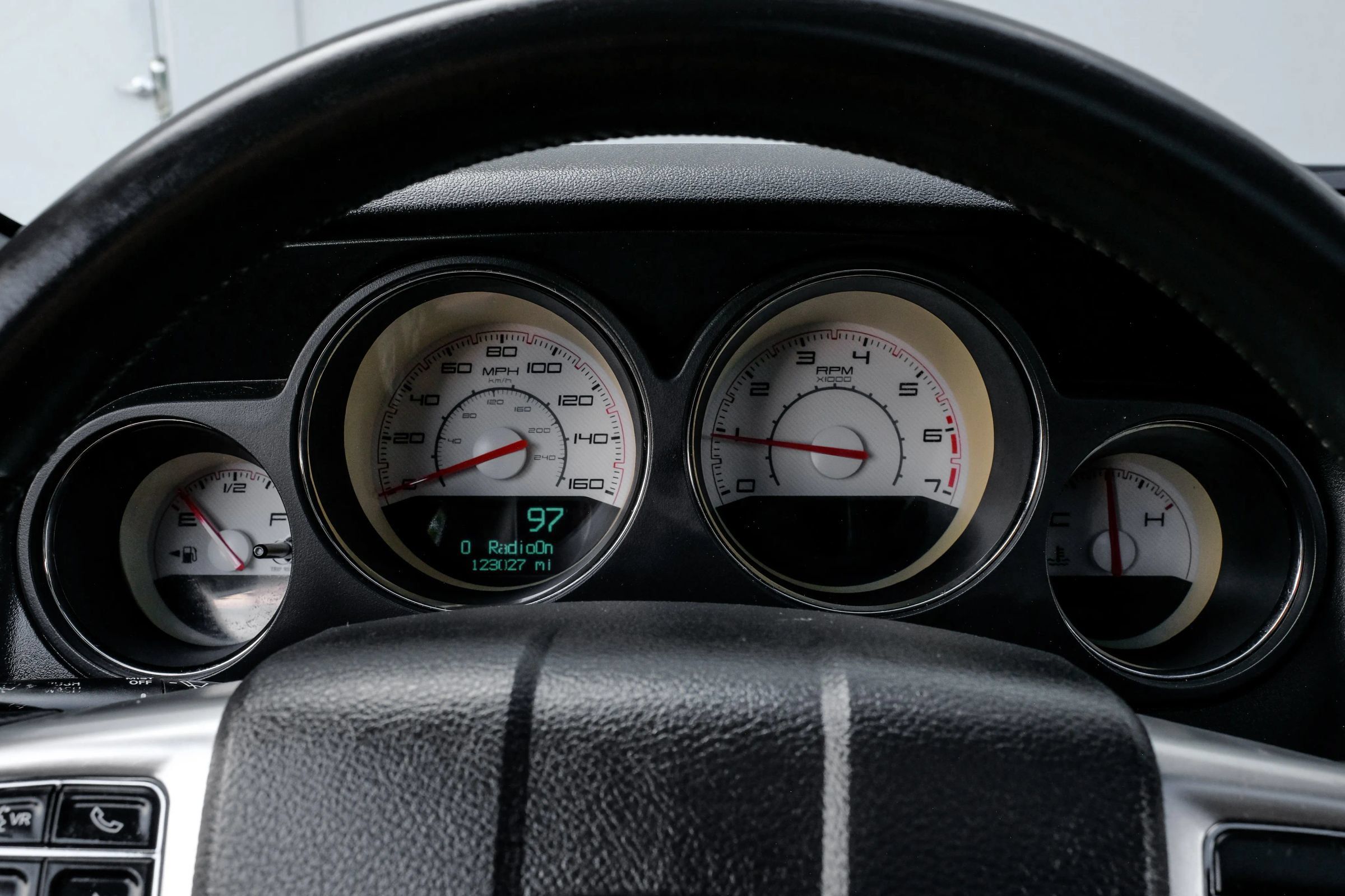 Used 2013 Dodge Challenger R/T w/ Blacktop Pkg RWD image 26