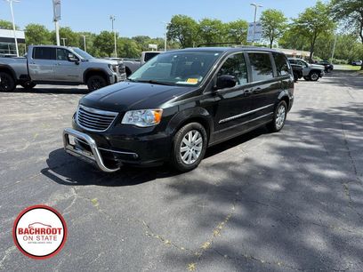 Used 2016 Chrysler Town & Country Touring