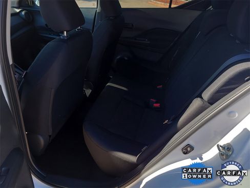 Certified 2025 Nissan Kicks Play S image 8