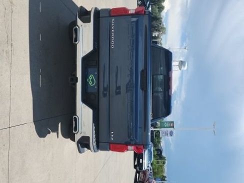 Used 2024 Chevrolet Silverado 1500 LTZ w/ LTZ Premium Package AWD/4WD image 9