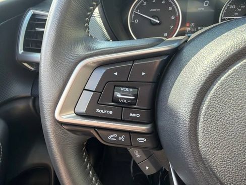 Used 2024 Subaru Forester Premium AWD/4WD image 12