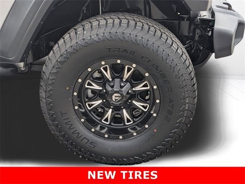 Used 2018 Jeep Wrangler Unlimited Sport S image 3