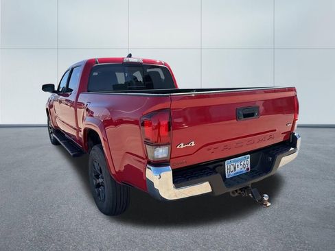 Used 2021 Toyota Tacoma SR5 AWD/4WD image 7