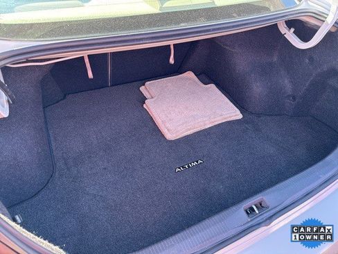 Used 2010 Nissan Altima 2.5 S image 5