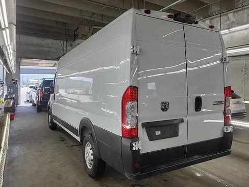 Used 2023 RAM ProMaster 3500 FWD image 4