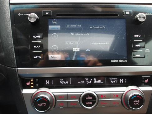 Used 2017 Subaru Outback 3.6R Touring w/ Popular Package #5A AWD/4WD image 19