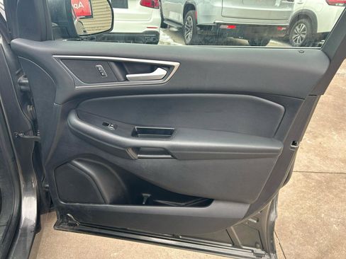 Used 2019 Ford Edge SEL w/ Equipment Group 201A image 16