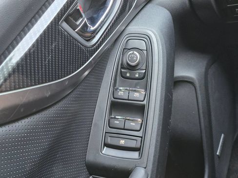 Used 2018 Subaru Impreza 2.0i Limited AWD/4WD image 14