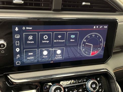 Used 2025 GMC Sierra 2500 AT4 w/ AT4 Premium Plus Package AWD/4WD image 26