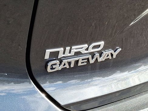 New 2025 Kia Niro EX image 12