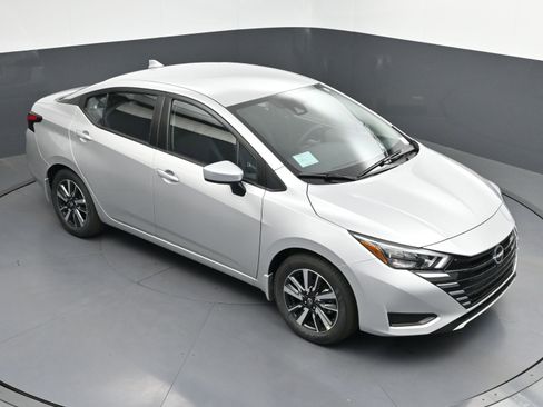 New 2025 Nissan Versa SV w/ Trunk Package image 30