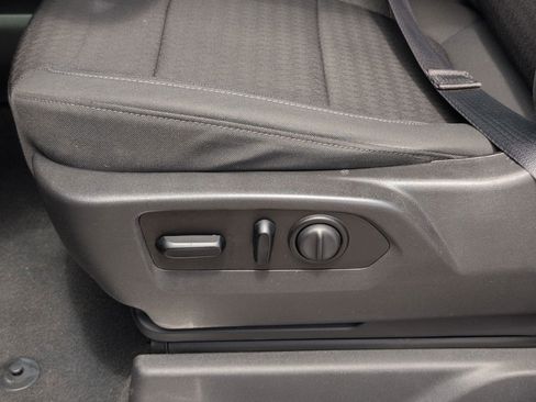 Used 2021 GMC Sierra 1500 Elevation image 14