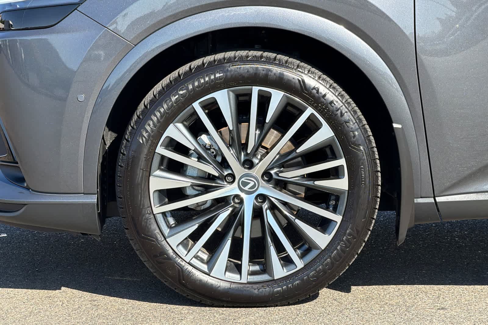 Used 2026 Lexus RX 350 w/ Convenience Package AWD/4WD image 32