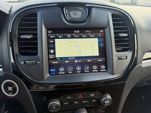 Used 2020 Chrysler 300 S w/ 300S Premium Group image 22