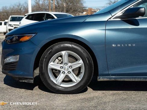 Used 2024 Chevrolet Malibu LT image 11