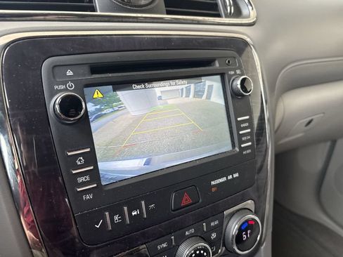 Certified 2015 Buick Enclave Convenience FWD image 14