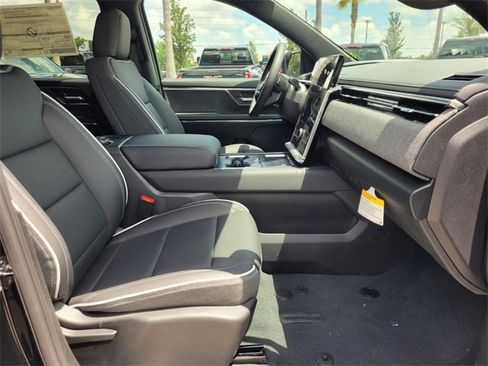 New 2026 GMC Sierra EV Elevation image 17