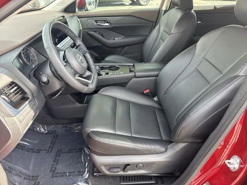 Used 2023 Nissan Rogue SL w/ SL Premium Package image 15