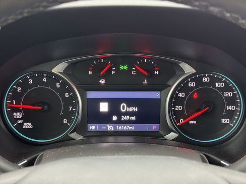 Used 2023 Chevrolet Equinox LT image 21