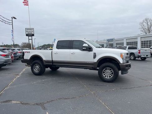 Used 2017 Ford F250 King Ranch w/ King Ranch Ultimate Package image 3