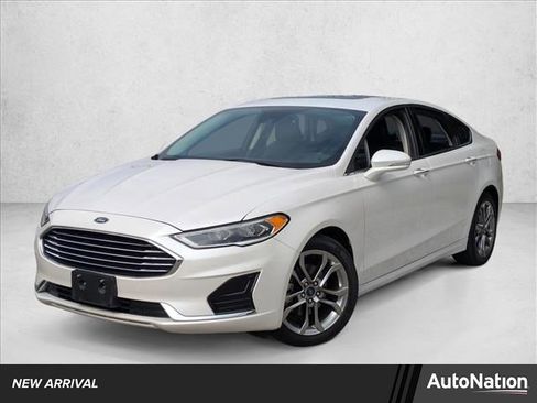 Used 2020 Ford Fusion SEL image 1