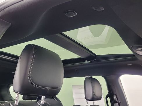 New 2026 Chrysler Pacifica Select image 46