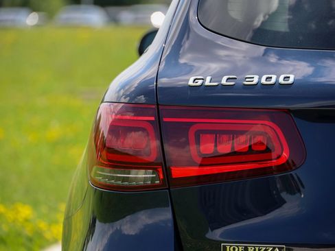 Used 2022 Mercedes-Benz GLC 300 4MATIC image 8
