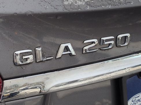 Used 2016 Mercedes-Benz GLA 250 4MATIC image 13