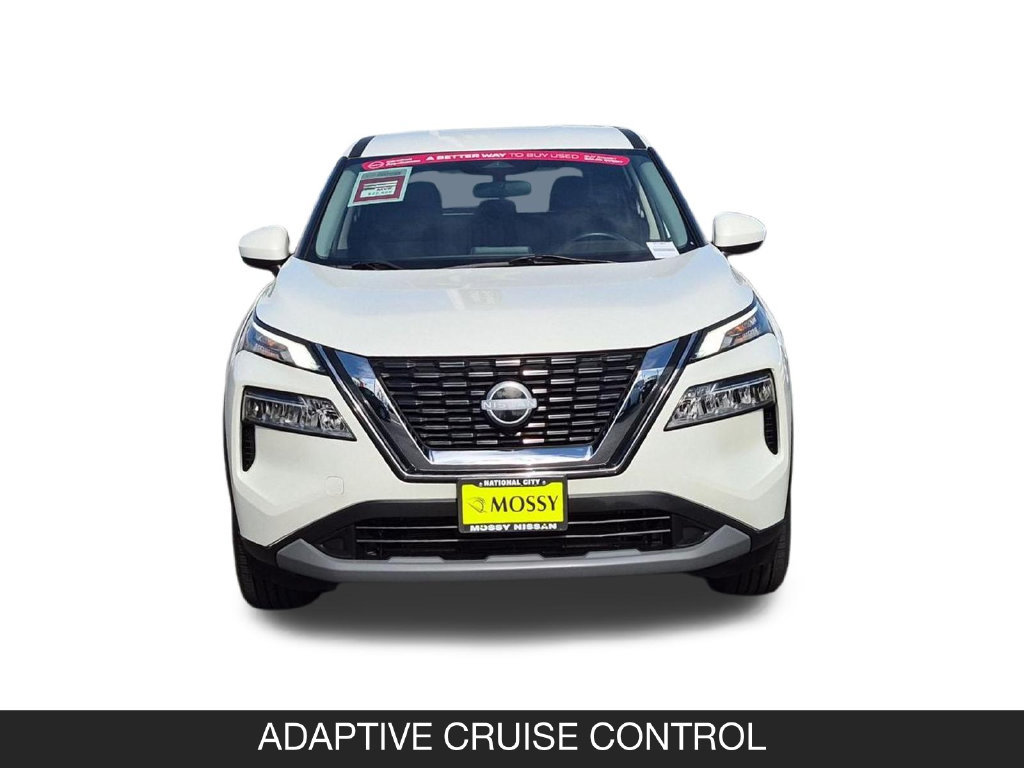 Certified 2023 Nissan Rogue SV FWD image 4