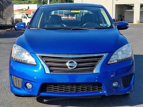 Used 2015 Nissan Sentra SR w/ SR Premium Package FWD image 5