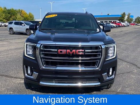 Certified 2023 GMC Yukon XL SLT w/ SLT Premium Package image 3