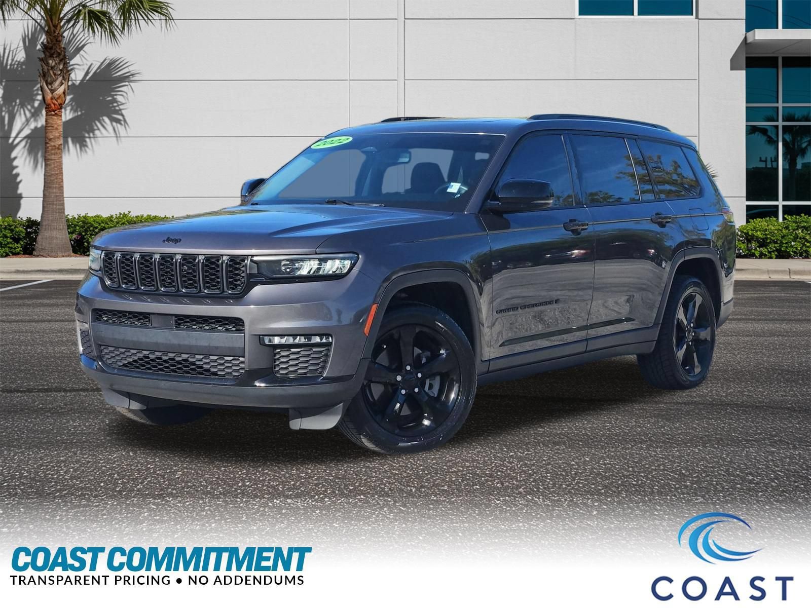 Used 2022 Jeep Grand Cherokee L Limited w/ Black Appearance Package RWD image 1