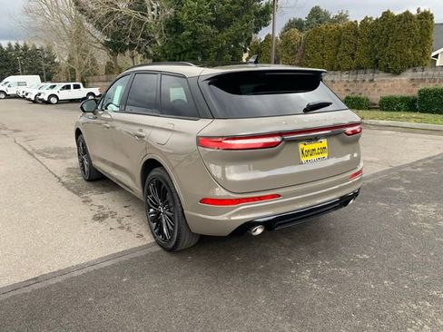 New 2025 Lincoln Corsair Grand Touring w/ Equipment Group 302A image 3