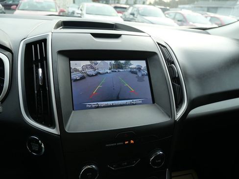 Used 2020 Ford Edge SEL w/ Convenience Package image 12