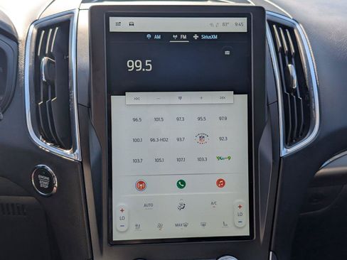 Used 2024 Ford Edge Titanium AWD/4WD image 22
