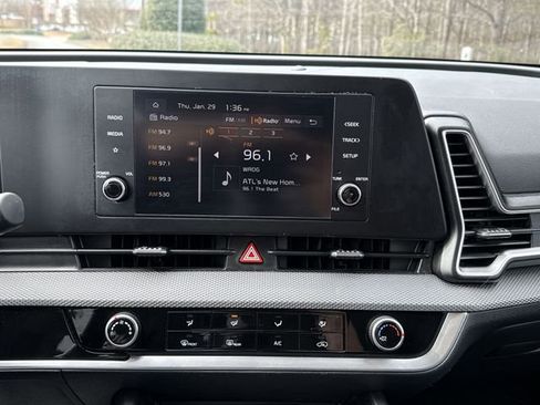 Used 2023 Kia Sportage LX image 12