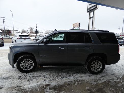 Used 2020 GMC Yukon SLT image 10
