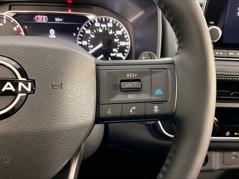 New 2026 Nissan Rogue SV FWD image 30