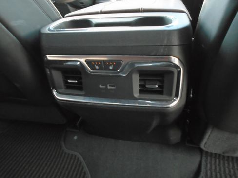 Certified 2025 GMC Sierra 1500 Denali Ultimate AWD/4WD image 37