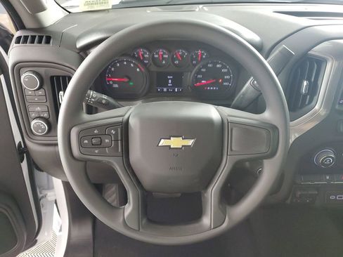 New 2026 Chevrolet Silverado 2500 Custom w/ Z71 Off-Road Package image 21