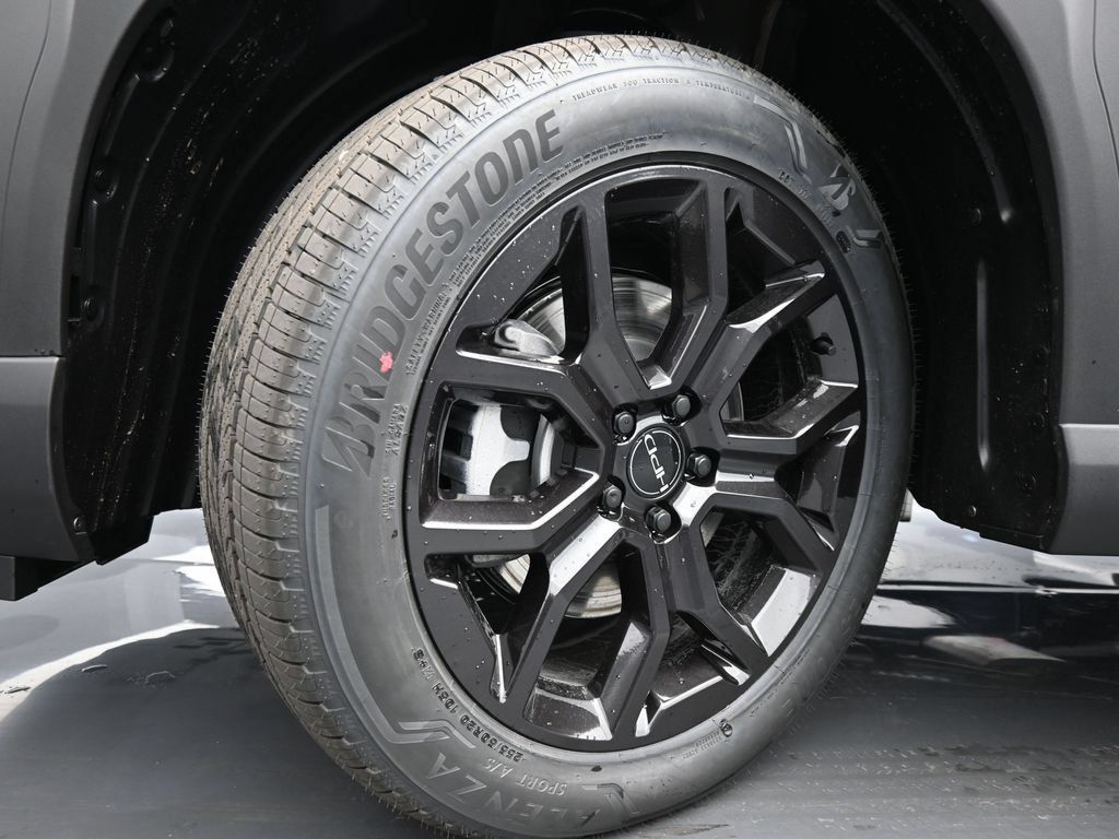New 2025 Honda Pilot Touring image 29