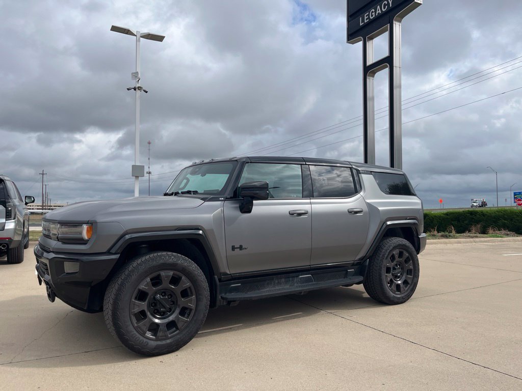 Used 2026 GMC Hummer EV 3X w/ Carbon Fiber Edition Package AWD/4WD image 1
