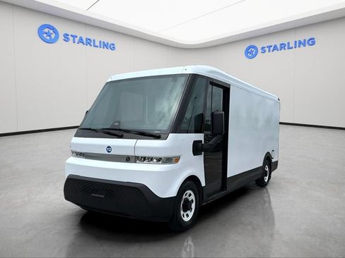 Used 2024 Chevrolet Brightdrop 600 w/ Battery Pack, Max Range AWD/4WD image 16