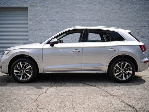 Used 2023 Audi Q5 2.0T Premium Plus w/ Premium Plus Package AWD/4WD image 9
