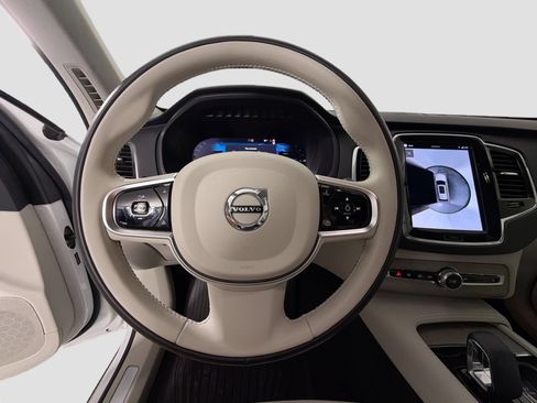 Certified 2025 Volvo XC90 T8 Plus w/ Protection Package Premier AWD/4WD image 12